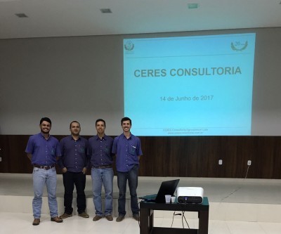 Equipe Ceres durante ciclo de palestras na região do Vale do Araguaia.